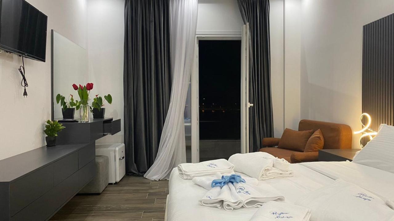 Bujtina Xhabakja Hotell Belsh Eksteriør bilde