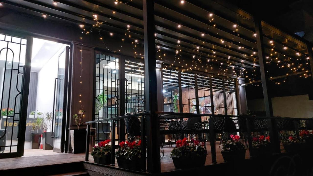Bujtina Xhabakja Hotell Belsh Eksteriør bilde