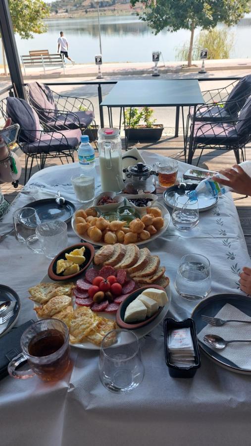 Bujtina Xhabakja Hotell Belsh Eksteriør bilde
